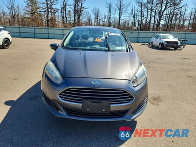 Piąte zdjęcie samochodu w środku: 2016 FORD FIESTA SE VIN:3FADP4BJ7GM120496 - miniatura
