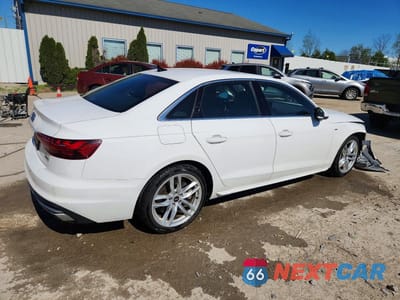 Trzecie zdjęcie samochodu z tyłu: 2023 AUDI A4 PREMIUM PLUS 45 VIN:WAUEAAF45PN005918 - miniatura