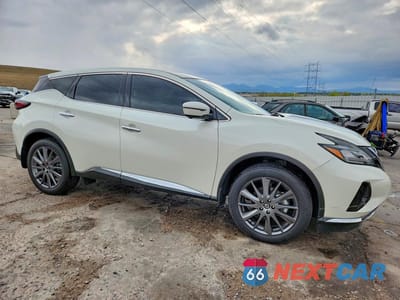 Czwarte zdjęcie samochodu z boku: 2021 NISSAN MURANO SV VIN:5N1AZ2BS9MC111876 - miniatura