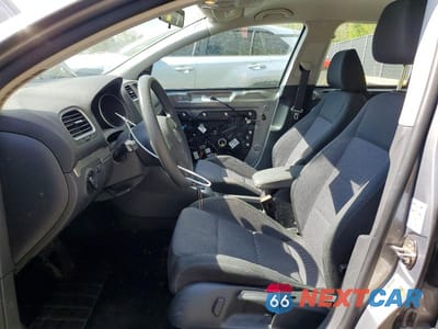 Zdjęcie 7 z 12 samochodu: 2013 VOLKSWAGEN GOLF VIN:WVWDB7AJ7DW139833 - miniatura