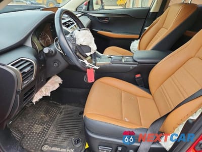 Zdjęcie 7 z 13 samochodu: 2019 LEXUS NX 300 BASE VIN:JTJBARBZ5K2189299 - miniatura