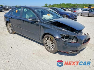 Czwarte zdjęcie samochodu z boku: 2009 VOLVO S40 2.4I VIN:YV1MS390192460117 - miniatura