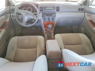 Zdjęcie 8 z 12 samochodu: 2007 TOYOTA COROLLA LE VIN:2T1BR32E97C828024 - miniatura