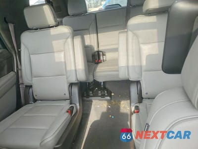 Zdjęcie 10 z 13 samochodu: 2021 GMC YUKON SLT VIN:1GKS2BKD7MR138753 - miniatura