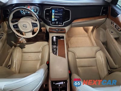 Zdjęcie 8 z 12 samochodu: 2016 VOLVO XC90 T8 VIN:YV4BC0PLXG1048235 - miniatura