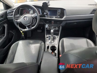 Zdjęcie 8 z 13 samochodu: 2019 VOLKSWAGEN JETTA S VIN:3VWC57BU9KM116916 - miniatura