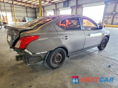 Trzecie zdjęcie samochodu z tyłu: 2015 NISSAN VERSA 1.6 SV VIN:3N1CN7AP3FL838489 - miniatura