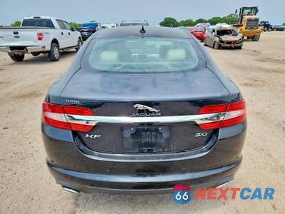 Zdjęcie 6 z 12 samochodu: 2015 JAGUAR XF 3.0 SPORT VIN:SAJWA0F75F8U77885 - miniatura