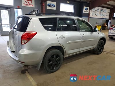 Trzecie zdjęcie samochodu z tyłu: 2007 TOYOTA RAV4 LIMITED VIN:JTMBD31V476048410 - miniatura