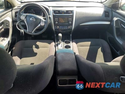 Zdjęcie 8 z 12 samochodu: 2013 NISSAN ALTIMA 2.5 VIN:1N4AL3AP7DN578281 - miniatura