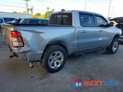 Trzecie zdjęcie samochodu z tyłu: 2022 RAM 1500 BIG HORN VIN:1C6RRFFG4NN366288 - miniatura
