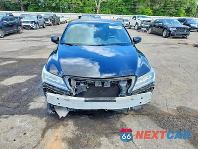 Piąte zdjęcie samochodu w środku: 2016 ACURA ILX PREMIUM VIN:19UDE2F82GA015634 - miniatura