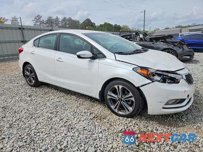 Czwarte zdjęcie samochodu z boku: 2014 KIA FORTE EX VIN:KNAFX4A82E5169199 - miniatura