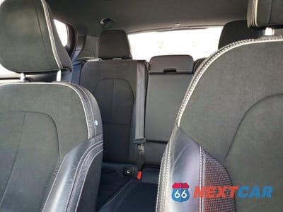 Zdjęcie 10 z 13 samochodu: 2019 VOLVO XC40 T5 R-DESIGN VIN:YV4162UM9K2150463 - miniatura