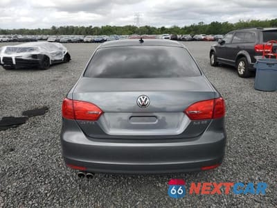 Zdjęcie 6 z 12 samochodu: 2011 VOLKSWAGEN JETTA SE VIN:3VWDX7AJXBM109382 - miniatura