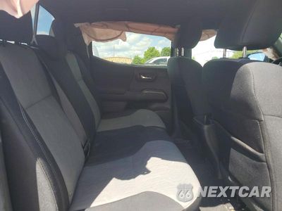 Zdjęcie 10 z 12 samochodu: 2022 TOYOTA TACOMA TRD SPORT VIN:3TMCZ5AN2NM495767 - miniatura