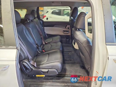 Zdjęcie 11 z 12 samochodu: 2022 KIA CARNIVAL LX VIN:KNDNB4H31N6155960 - miniatura