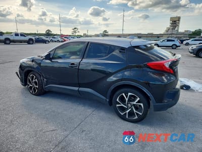 Drugie zdjęcie samochodu z przodu: 2020 TOYOTA C-HR XLE VIN:JTNKHMBX1L1074797 - miniatura