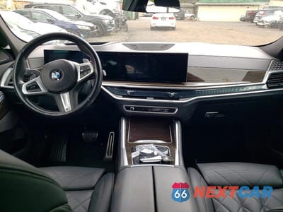 Zdjęcie 8 z 12 samochodu: 2025 BMW X6 XDRIVE40I VIN:5UX33EX02S9X29007 - miniatura