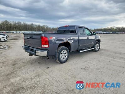 Trzecie zdjęcie samochodu z tyłu: 2011 GMC SIERRA K1500 SLT VIN:1GTR2WE39BZ152395 - miniatura