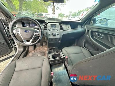 Zdjęcie 9 z 14 samochodu: 2018 FORD TAURUS POLICE INTERCEPTOR VIN:1FAHP2MK1JG125643 - miniatura
