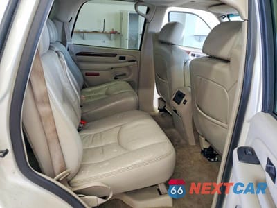 Zdjęcie 11 z 13 samochodu: 2004 CADILLAC ESCALADE LUXURY VIN:1GYEK63N94R103858 - miniatura
