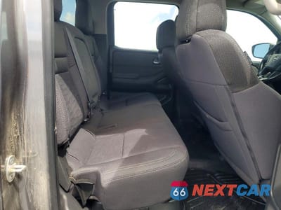 Zdjęcie 10 z 12 samochodu: 2023 NISSAN FRONTIER SV VIN:1N6ED1EJ3PN628050 - miniatura
