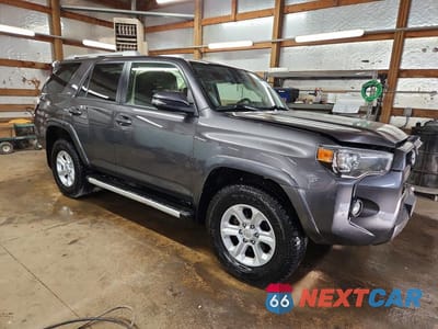 Czwarte zdjęcie samochodu z boku: 2018 TOYOTA 4RUNNER SR5 PREMIUM VIN:JTEBU5JR2J5537525 - miniatura