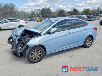 2014 HYUNDAI ACCENT GLS KMHCT4AE6EU696879 - główne zdjęcie licytacji z USA - miniatura