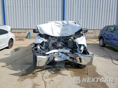 Piąte zdjęcie samochodu w środku: 2015 RAM 1500 SLT VIN:1C6RR7GT2FS763955 - miniatura