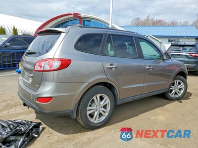 Trzecie zdjęcie samochodu z tyłu: 2012 HYUNDAI SANTA FE LIMITED VIN:5XYZKDAG7CG094929 - miniatura