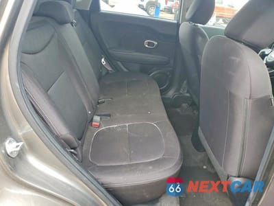 Zdjęcie 10 z 11 samochodu: 2016 KIA SOUL BASE VIN:KNDJN2A22G7244073 - miniatura