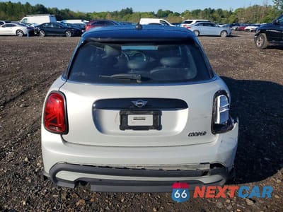 Zdjęcie 6 z 12 samochodu: 2022 MINI COOPER VIN:WMW33DK09N2R07945 - miniatura