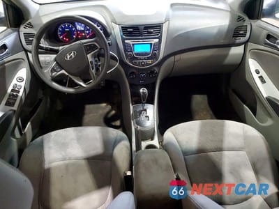 Zdjęcie 8 z 13 samochodu: 2012 HYUNDAI ACCENT GLS VIN:KMHCU4AE9CU235010 - miniatura