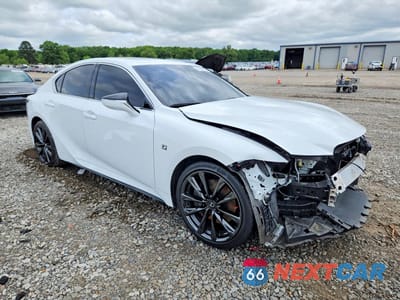 Czwarte zdjęcie samochodu z boku: 2024 LEXUS IS 350 F SPORT VIN:JTHGZ1E26R5034642 - miniatura
