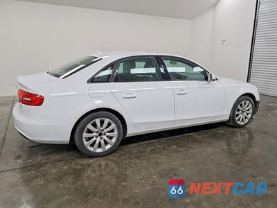 Trzecie zdjęcie samochodu z tyłu: 2013 AUDI A4 PREMIUM VIN:WAUBFAFL8DN042016 - miniatura