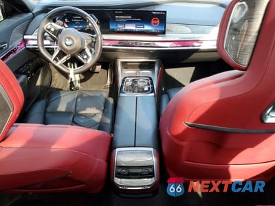 Zdjęcie 8 z 13 samochodu: 2024 BMW 740 I VIN:WBA23EH08RCT01853 - miniatura