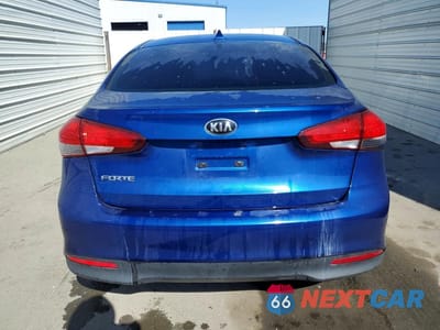 Zdjęcie 6 z 12 samochodu: 2018 KIA FORTE LX VIN:3KPFL4A76JE247598 - miniatura