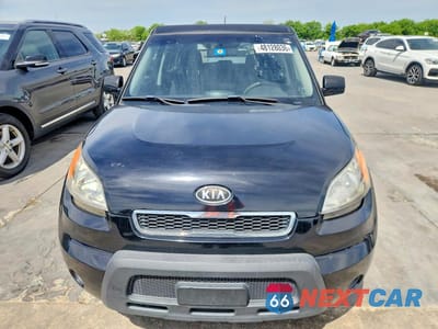 Piąte zdjęcie samochodu w środku: 2011 KIA SOUL + VIN:KNDJT2A24B7710083 - miniatura