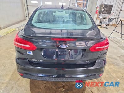 Zdjęcie 6 z 12 samochodu: 2016 FORD FOCUS SE VIN:1FADP3F20GL256595 - miniatura