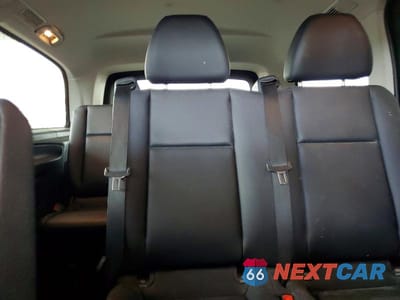 Zdjęcie 10 z 12 samochodu: 2016 MERCEDES-BENZ METRIS VIN:WD4PG2EE0G3096964 - miniatura