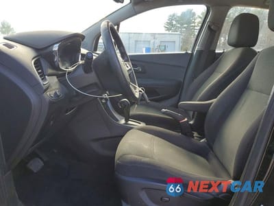 Zdjęcie 7 z 12 samochodu: 2018 CHEVROLET TRAX LS VIN:3GNCJNSB2JL321426 - miniatura