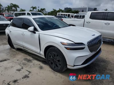 Czwarte zdjęcie samochodu z boku: 2026 GENESIS ELECTRIFIED GV70 STANDARD VIN:5NMMCET13TH006566 - miniatura