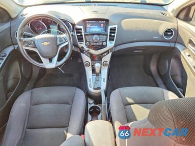Zdjęcie 8 z 12 samochodu: 2014 CHEVROLET CRUZE VIN:1G1PC5SB2E7105146 - miniatura