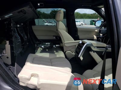 Zdjęcie 10 z 13 samochodu: 2016 LAND ROVER RANGE ROVER SPORT HSE VIN:SALWR2KF7GA663463 - miniatura