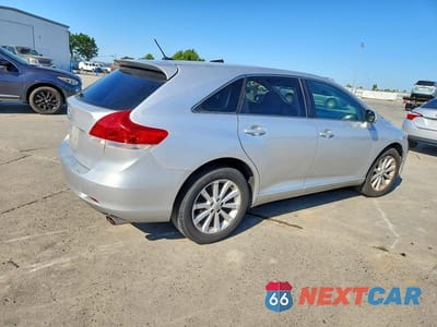 Trzecie zdjęcie samochodu z tyłu: 2010 TOYOTA VENZA FWD 4CYL VIN:4T3ZA3BB2AU030649 - miniatura