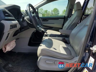 Zdjęcie 7 z 14 samochodu: 2019 HONDA ODYSSEY EXL VIN:5FNRL6H70KB056544 - miniatura