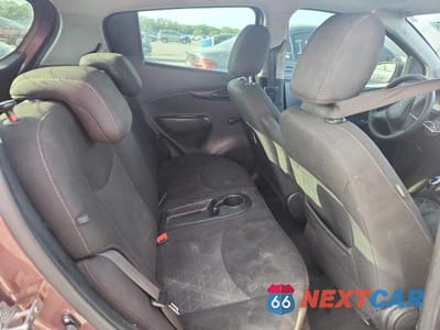 Zdjęcie 10 z 12 samochodu: 2021 CHEVROLET SPARK LS VIN:KL8CB6SA3MC700284 - miniatura