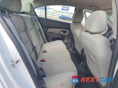 Zdjęcie 10 z 12 samochodu: 2015 CHEVROLET CRUZE LT VIN:1G1PC5SB6F7137406 - miniatura