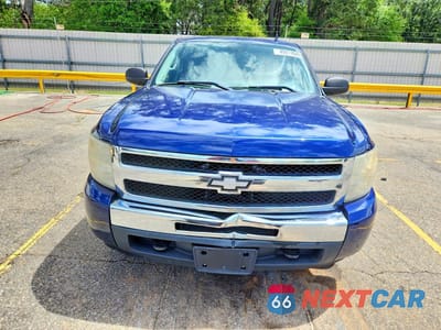 Piąte zdjęcie samochodu w środku: 2009 CHEVROLET SILVERADO C1500 LT VIN:3GCEC23049G220917 - miniatura